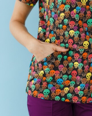 Медичний костюм із принтом жіночий Топаз Tattoo 138-321-706 (6613253) фото 4