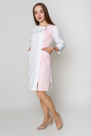 Женский медицинский халат Лилия. COTTON. Белый + розовый + пепельная роза (кант) (5411152) фото 3