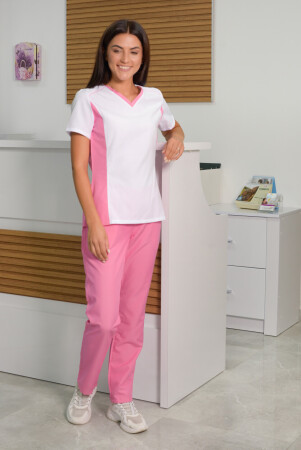Women's medical blouse "Arisha" white / pink (534235) фото 1