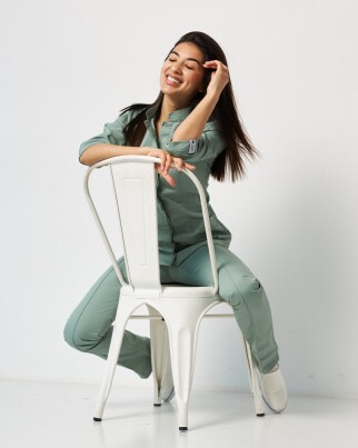 Medical suit for women Sakura olive 124-327-678 (6613322) фото 1