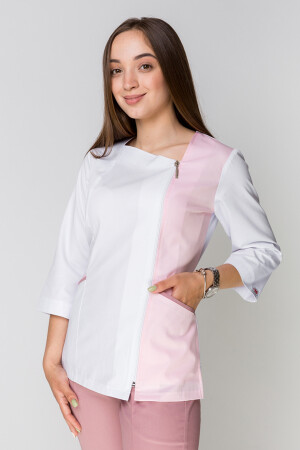 Медицинский костюм Лилия+ Бр. зауженные. COTTON. Белый + розовый / пепельная роза (5411171) фото 16