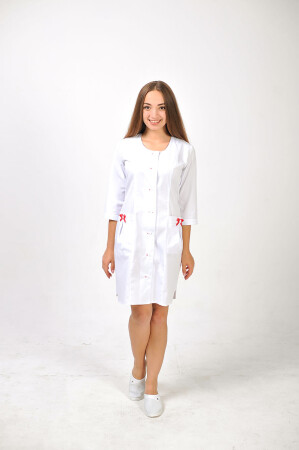 Халат медицинский Бьюти. COTTON. Белый с красным / пуговица (544799) фото 1