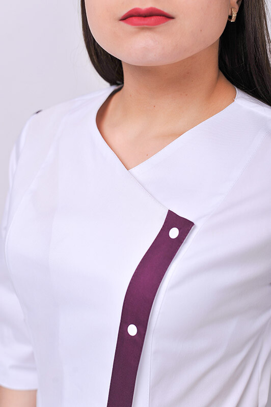 Костюм медицинский Клеопатра+ Бр. зауженные. COTTON. Белый / баклажан (544636) фото 3