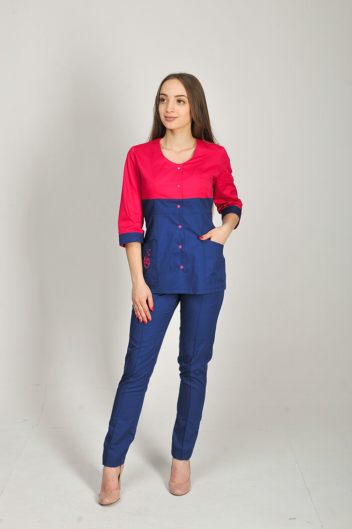 Костюм медицинский Роуз+ Бр. зауженные. COTTON. Малина / темно-синий / вышивка (544662) фото 1