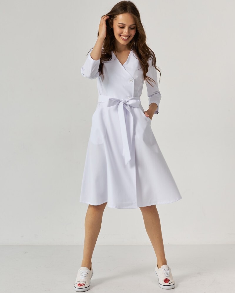 Medical gown for women Provence white 178-324-677 (6613945) фото 1
