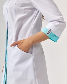 Medical gown women's Olivia buttoned white-menthol 159-464-677 (6613593) Medical gown women's Olivia buttoned white-menthol 159-464-677 (6613593) фото 6