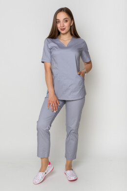 Костюм медицинский Ева-стрейч+ Брюки 7/8 Стрейчевый COTTON. Дым (5410080) Костюм медицинский Ева-стрейч+ Брюки 7/8 Стрейчевый COTTON. Дым (5410080) фото 1
