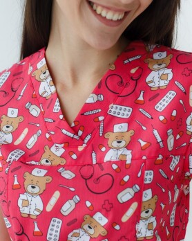Медицинский костюм с принтом женский Топаз Bear red/black 138-343-559 (6613257) Медицинский костюм с принтом женский Топаз Bear red/black 138-343-559 (6613257) фото 4
