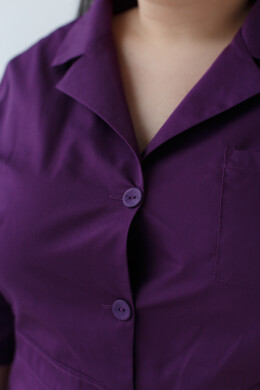 Women's medical gown Sophie purple +SIZE 306-335-677 (6625321) Women's medical gown Sophie purple +SIZE 306-335-677 (6625321) фото 5